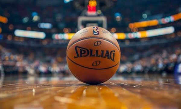 Basketbol Canl� Bahislerinde Periyot Takibi ve Kazan� Taktikleri